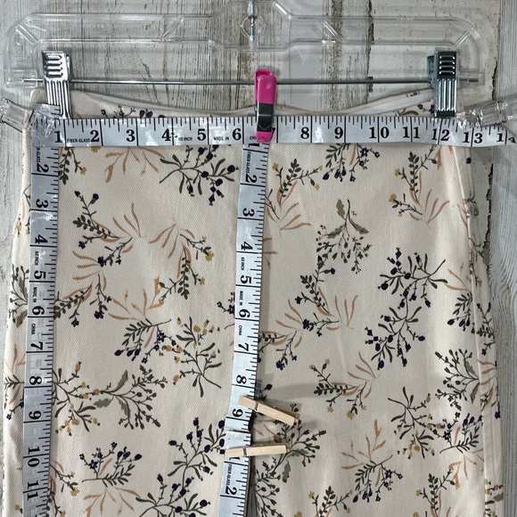 Lysse Cream Floral Print Stretch Leggings with Pockets Ab Control Size Small - Picture 3 of 12